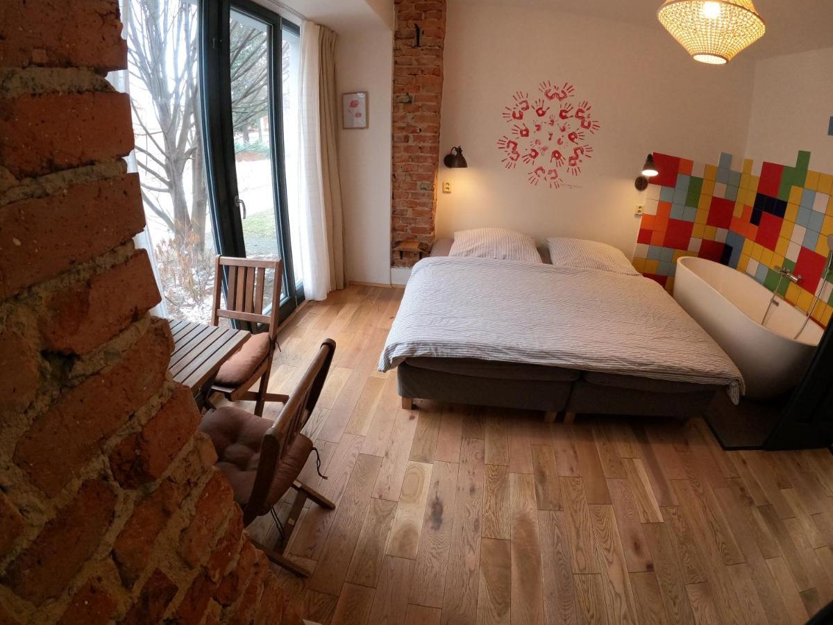 Gusto Hotel Krnov Luaran gambar